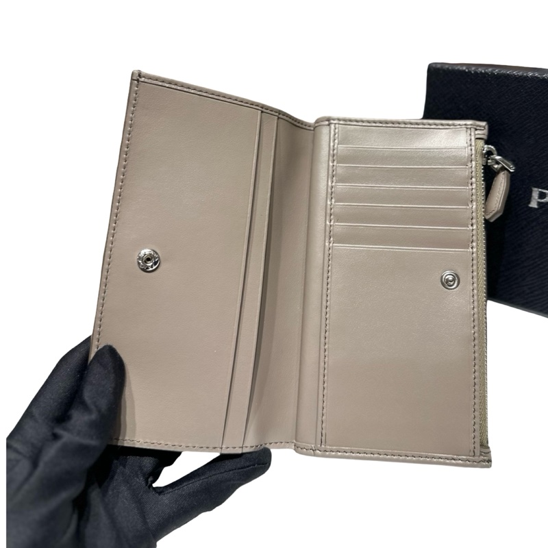 PRADA Calf skin Wallet-9