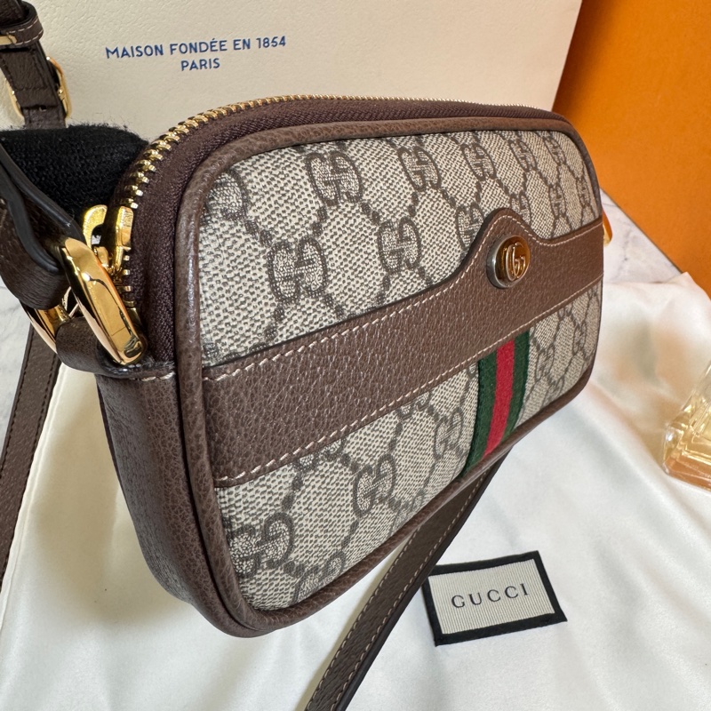 💞💞 Gucci #相機包 #經典老花斜背包-9