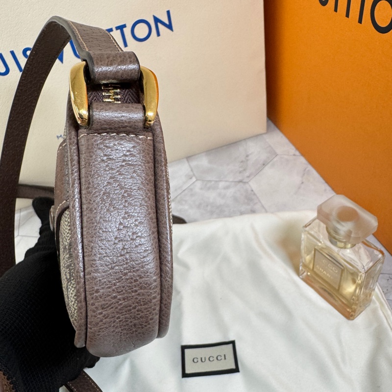 💞💞 Gucci #相機包 #經典老花斜背包-17