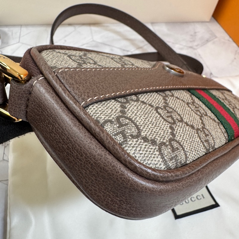 💞💞 Gucci #相機包 #經典老花斜背包-24