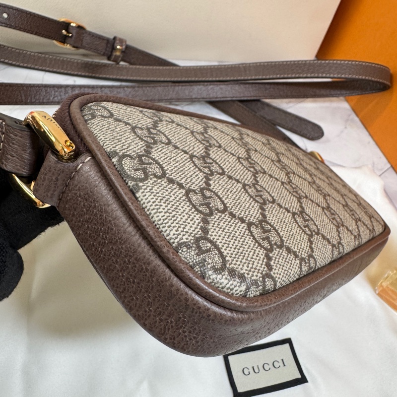 💞💞 Gucci #相機包 #經典老花斜背包-26