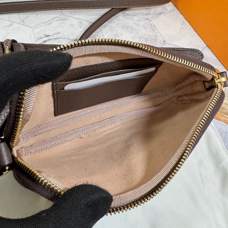 💞💞 Gucci #相機包 #經典老花斜背包-29