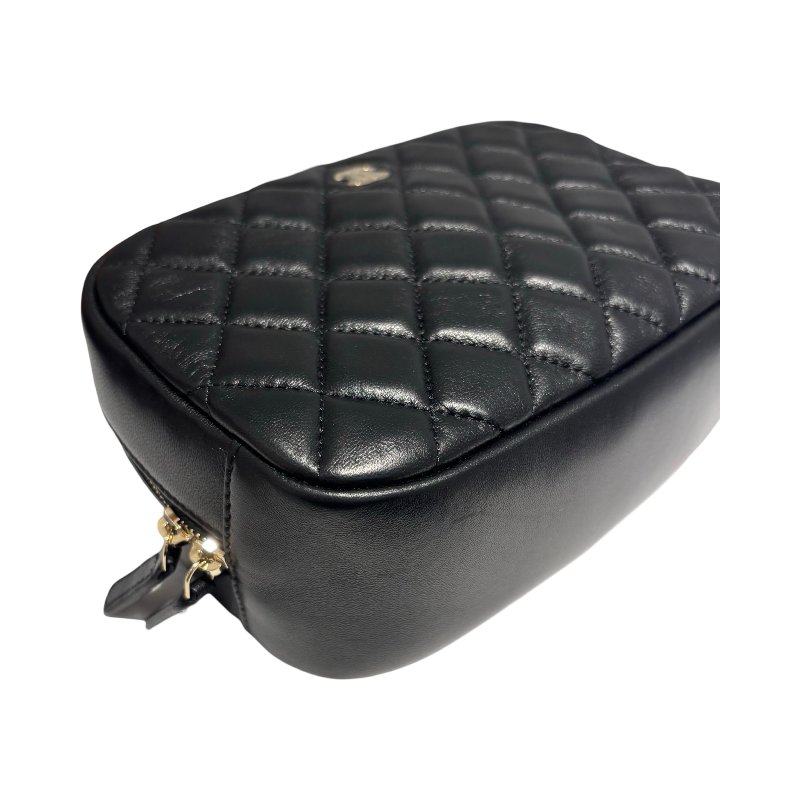 CHANEL POUCH-3