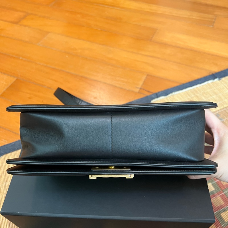 CHANEL (Boy Chanel) 25cm 金色鏈-2