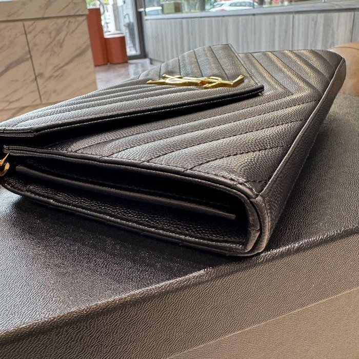 *SHIHNA名牌精品* YSL 黑色 荔枝皮 斜條紋金鍊帶 肩背包-2