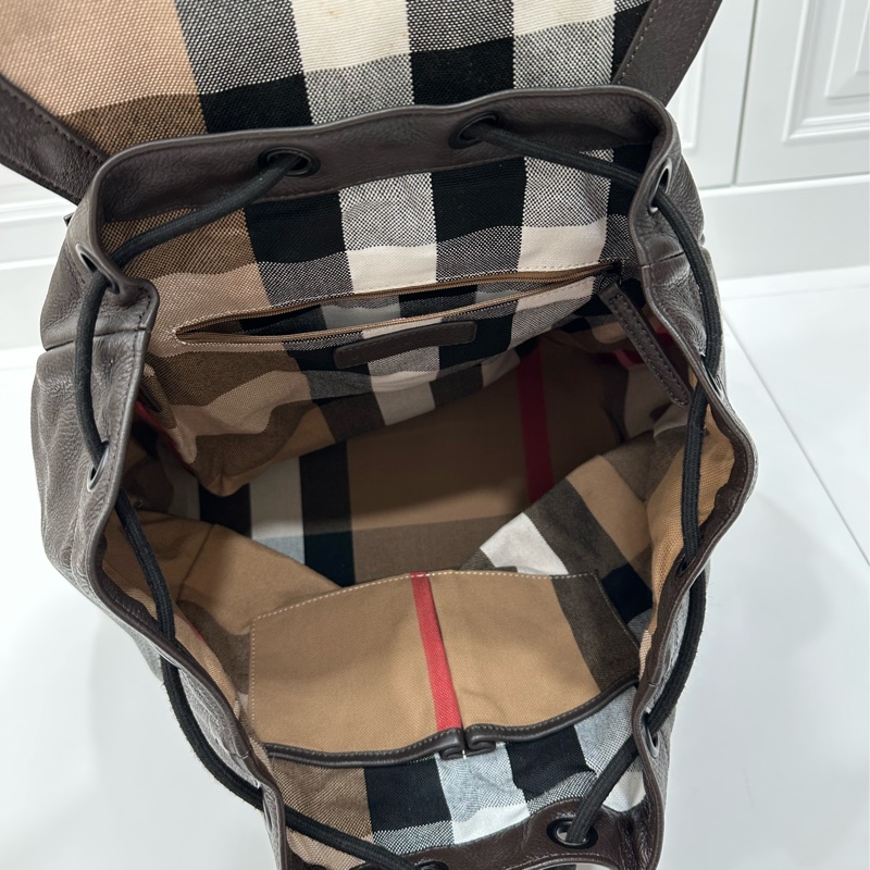 BURBERRY 咖啡色 牛皮 後背包 雙肩包 肩背包 手提包 筆電包-23