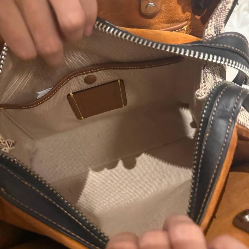 coach揹提包（降價賣）-8