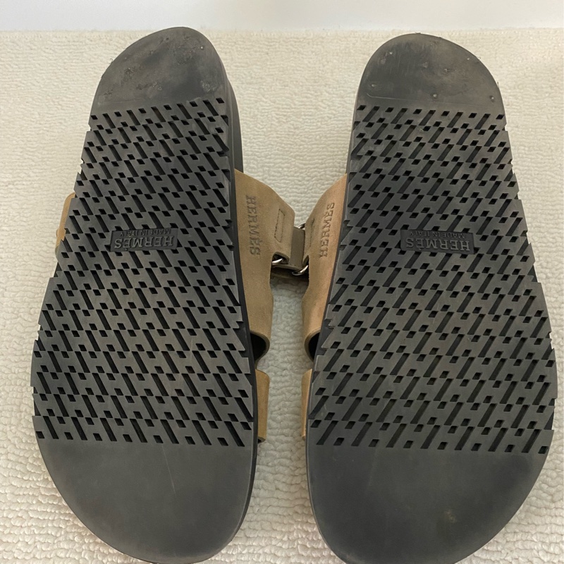 HERMES CHYPRE Sandals-4