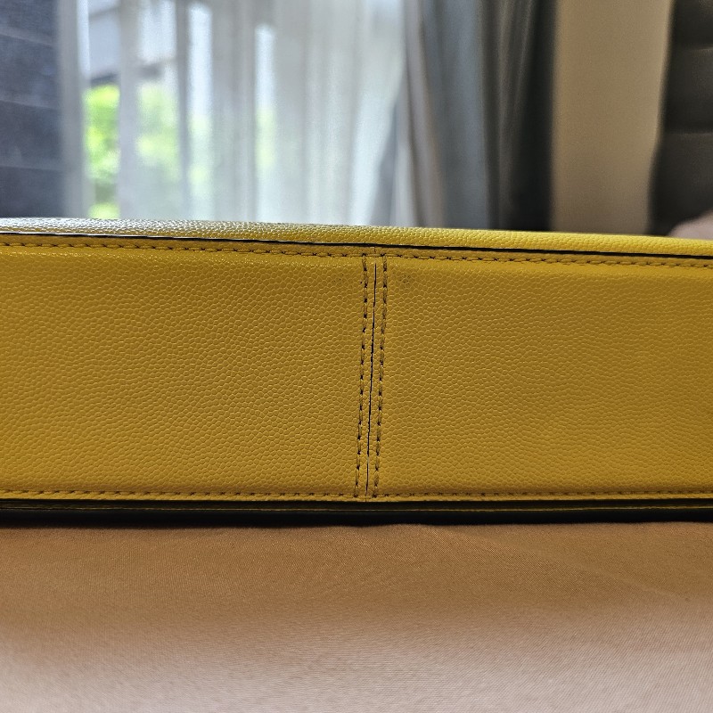 MARC JACOBS 夏日陽光黃
造型手提、斜背包-12
