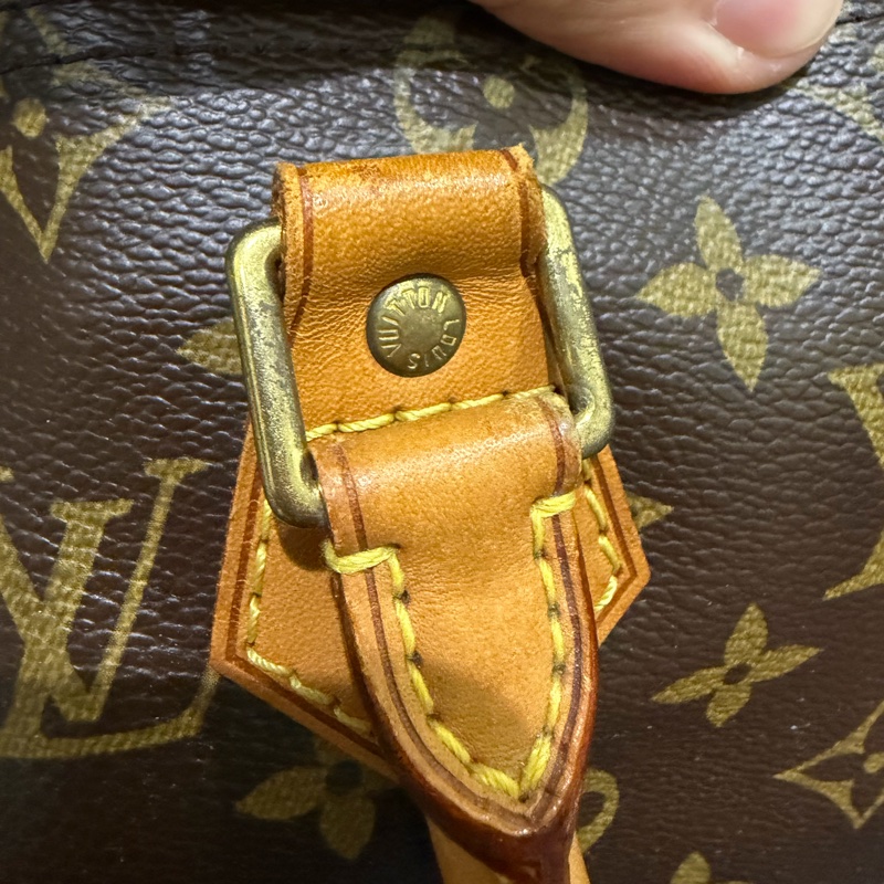 LV Speedy 25 手提款（已釘耳扣可以側背）-34