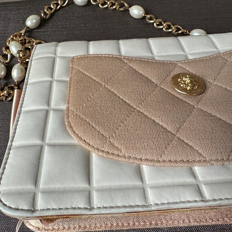 Chanel 珍珠鏈條肩背包 限量款  贈皮革保養油-49