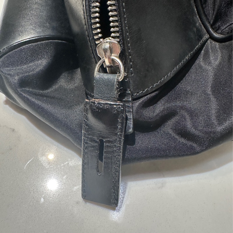 PRADA尼龍拼皮革保齡球包-22