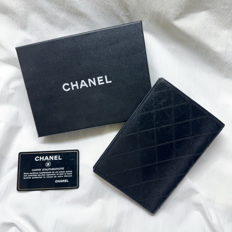 二手Chanel香奈兒銜縫菱格羊皮中夾 香奈兒護照套 香奈兒中夾-0