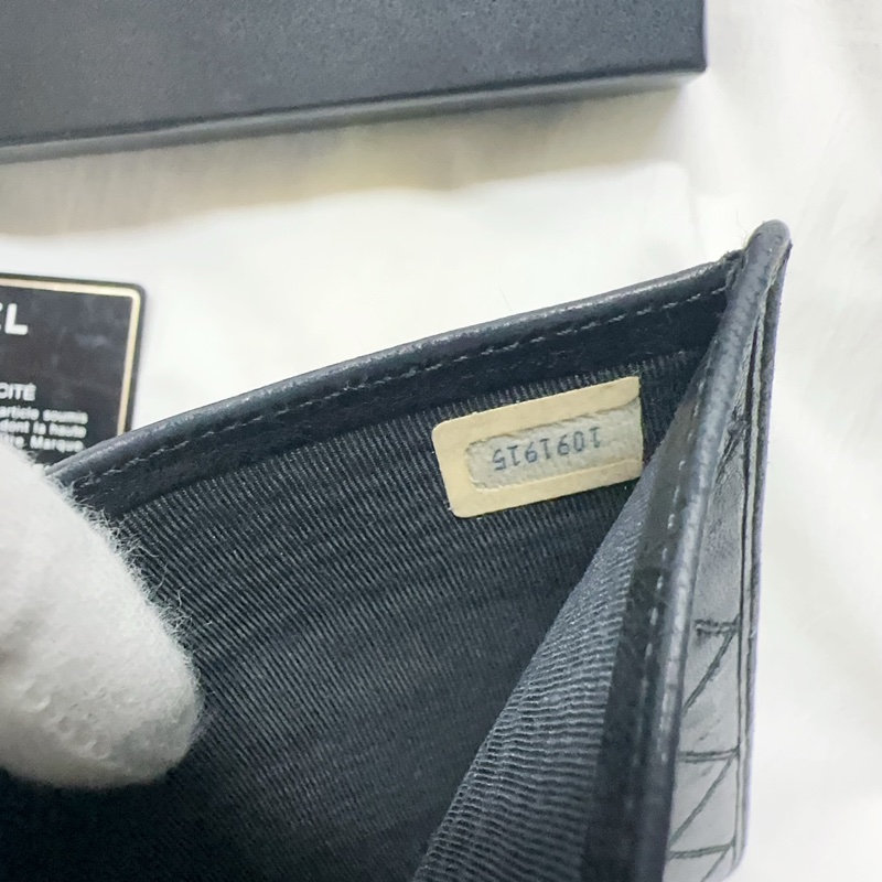 二手Chanel香奈兒銜縫菱格羊皮中夾 香奈兒護照套 香奈兒中夾-2