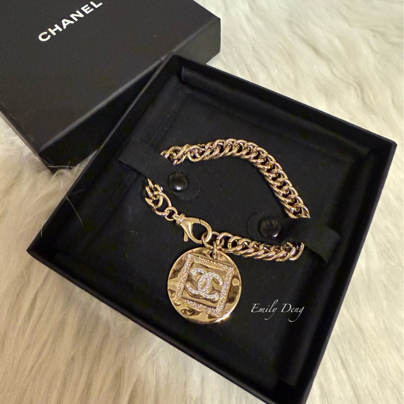 Chanel 圓牌手鍊-1