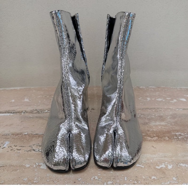 🎁特價🎁Maison Margiela 女款 Tabi Broken Mirror 高跟短靴 ｜分趾設計 × 鏡面前衛風格 IT36/37/38/38.5/39/40(購買請訊息告知需要尺寸)-2