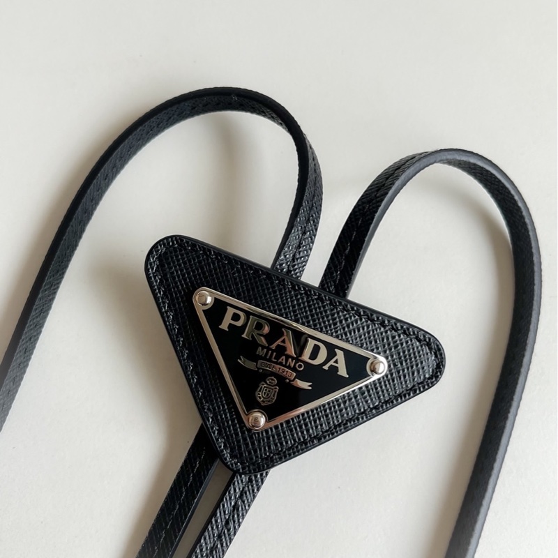 Prada 領結-9