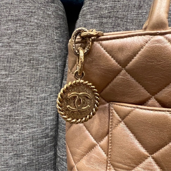 香奈兒Chanel 希爾頓金幣包 手提包 香檳金-16