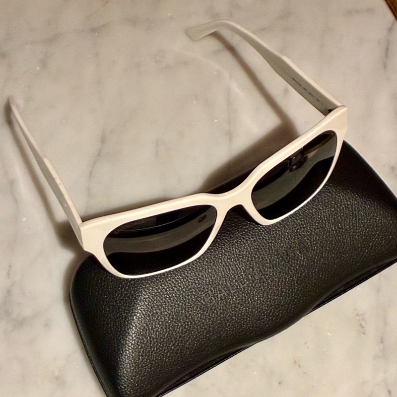 Balenciaga 巴黎世家白色側邊Logo太陽眼鏡-5