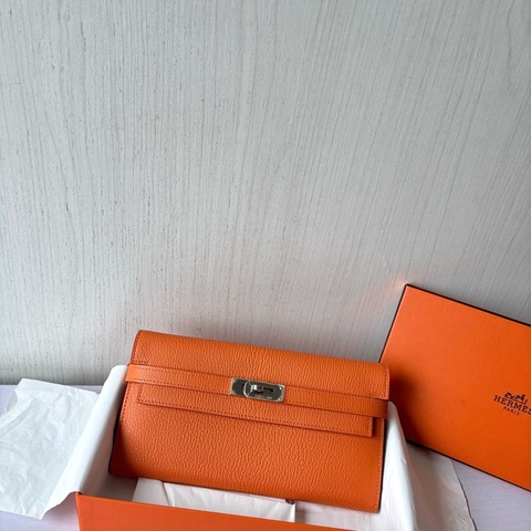 【近新閒置品】Hermes 愛馬仕橙Kelly長錢包 框P 山羊皮