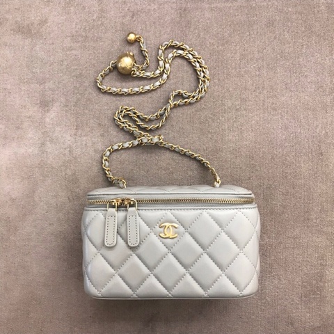 CHANEL 金球化妝盒子 AP2303