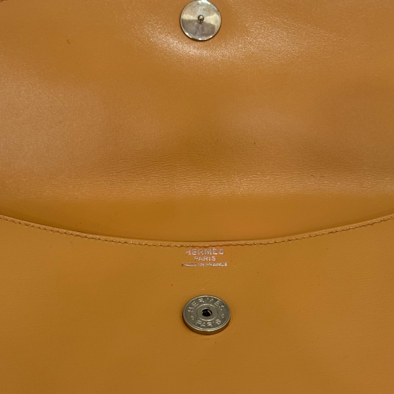 Hermès 駝色手拿包-15