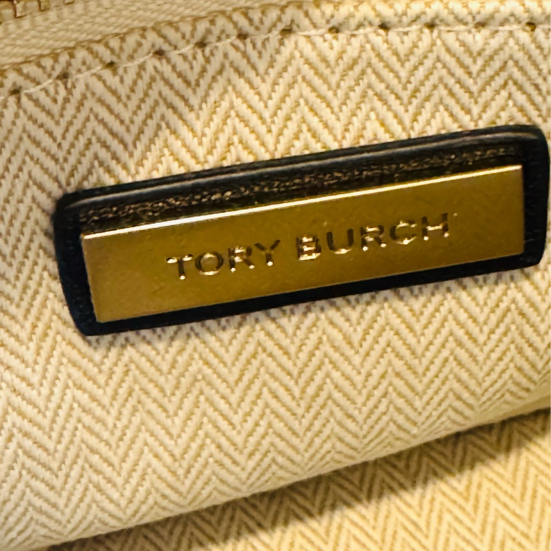 TORY BURCH 金色雙T LOGO 羊皮相機包-16