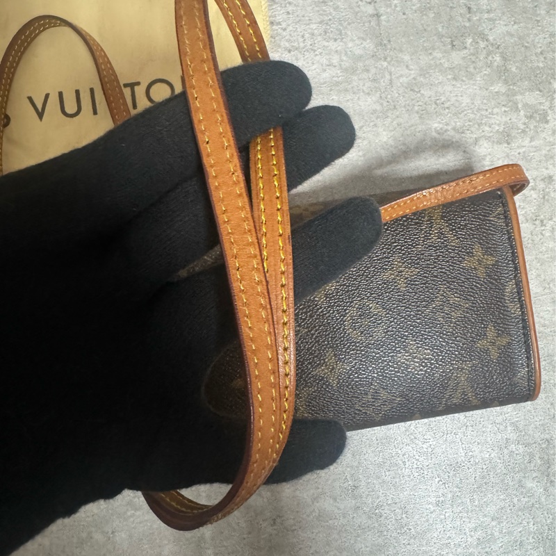 正品Lv vintage 老花斜背包/信封包-3