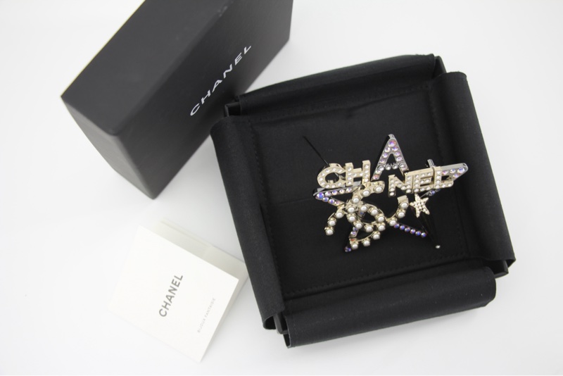 Chanel A21C 水鑽仿珍珠鏤空星形胸針-7