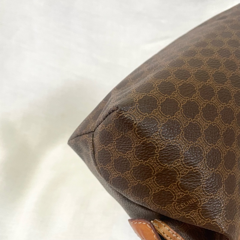 Celine中號經典方牌棕色雲朵包 斜跨包～-11