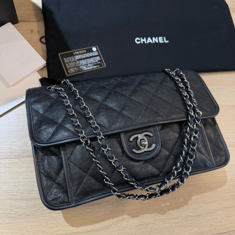 Chanel黑荔枝牛皮銀釦冠軍包 魚子醬-0