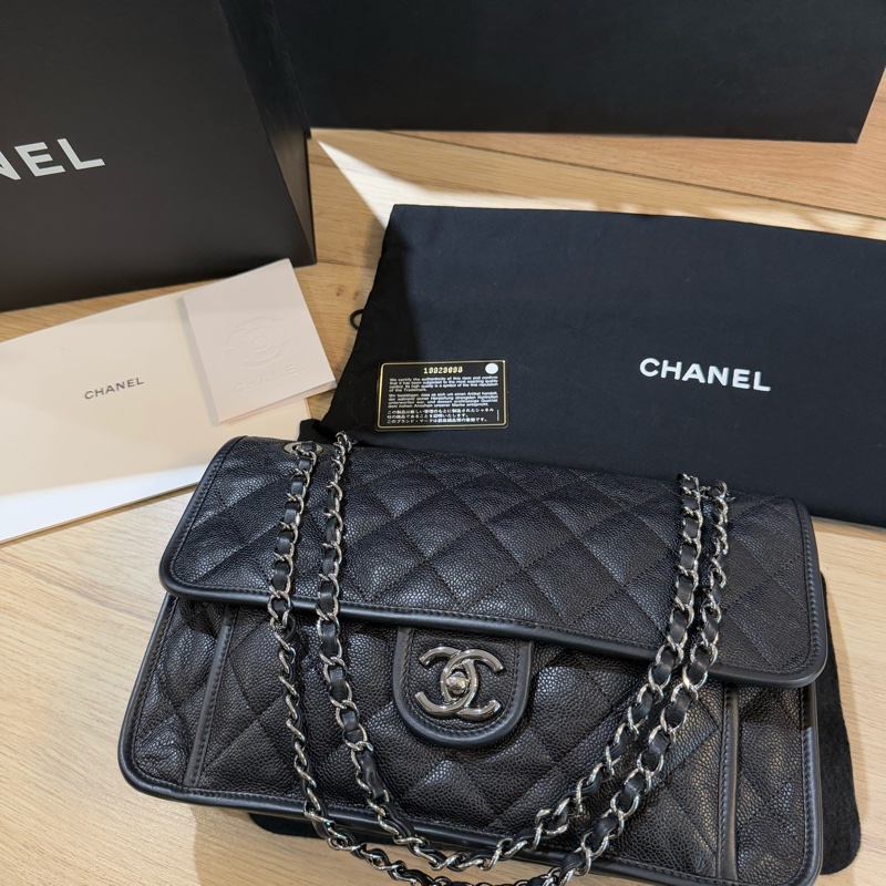 Chanel黑荔枝牛皮銀釦冠軍包 魚子醬-1