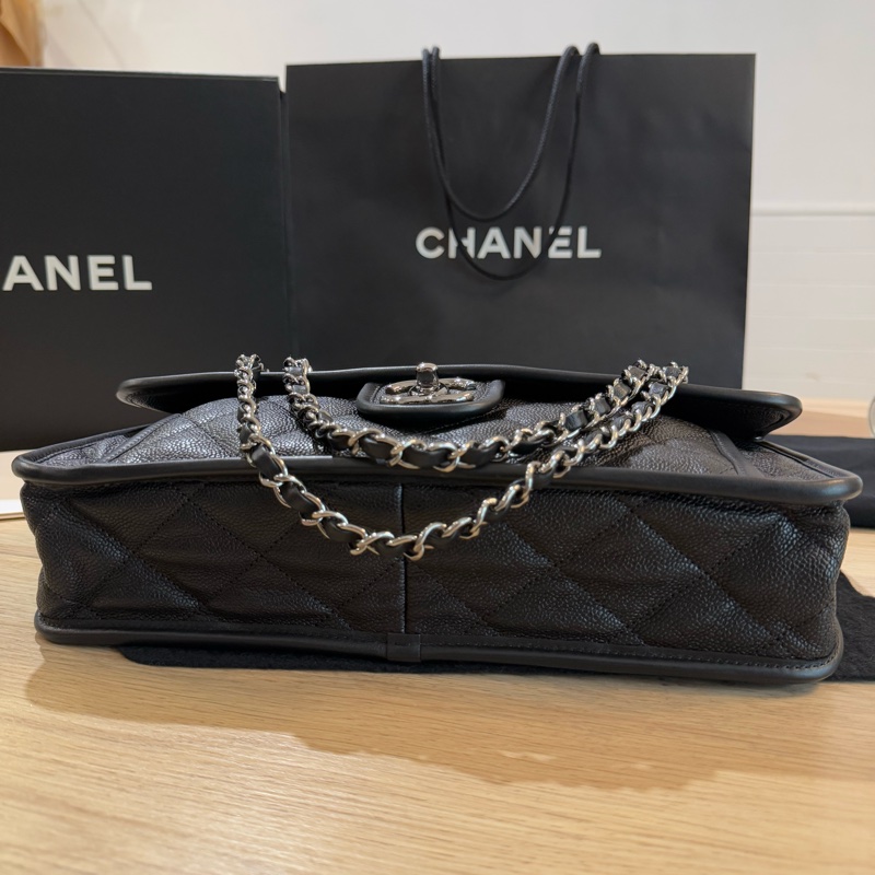 Chanel黑荔枝牛皮銀釦冠軍包 魚子醬-18