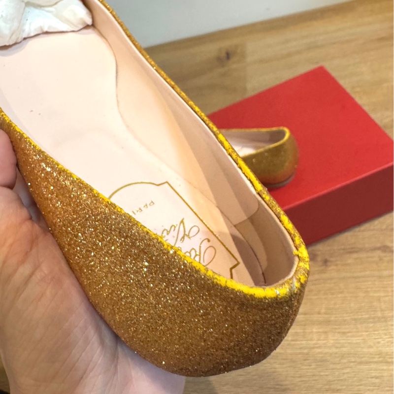 Roger Vivier RV Flower Strass系列 黃 花鑽 閃耀 亮片 尖頭平底鞋 平底鞋-9