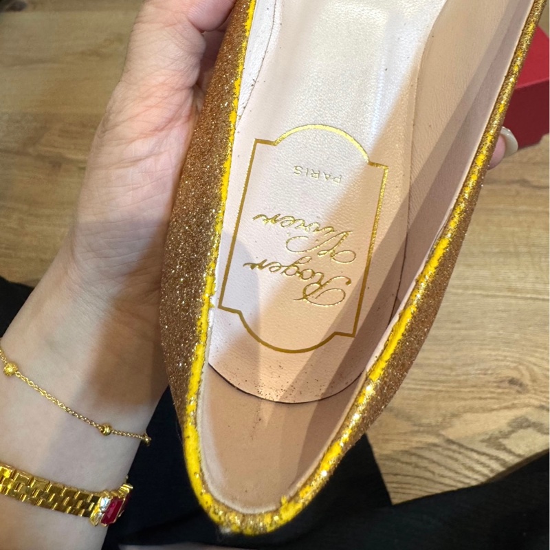 Roger Vivier RV Flower Strass系列 黃 花鑽 閃耀 亮片 尖頭平底鞋 平底鞋-11