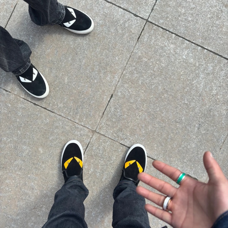 FENDI Sneaker 7E0904 黑底銀眼-4