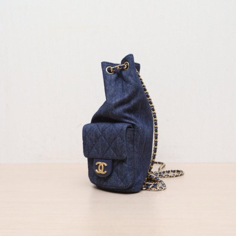 CHANEL(香奈兒) 牛仔藍 牛仔 晶片開 金扣 25C早春 抽繩 雙肩包藍-1