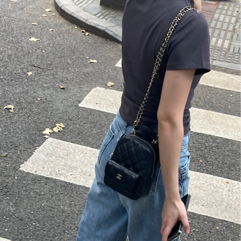 Chanel 荔枝黑金小書包-6