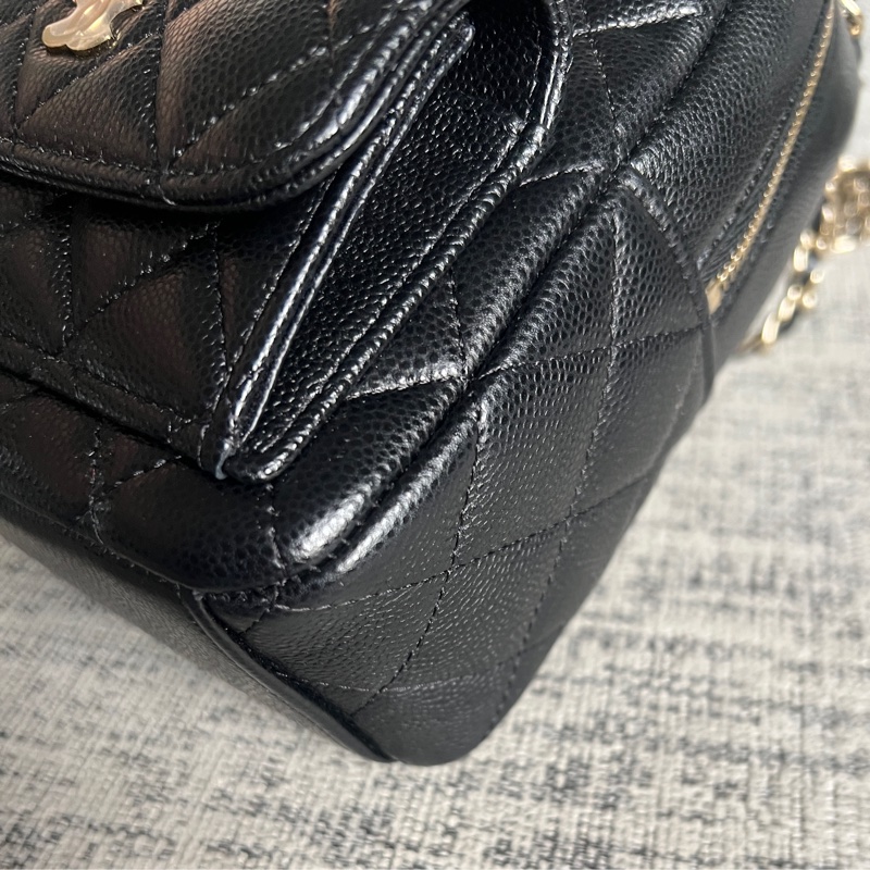 Chanel 荔枝黑金小書包-18