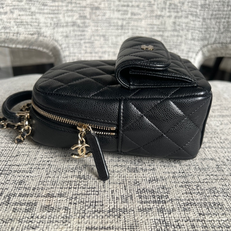 Chanel 荔枝黑金小書包-21