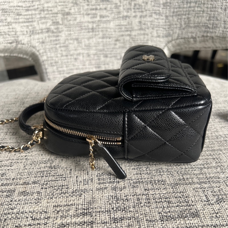 Chanel 荔枝黑金小書包-28