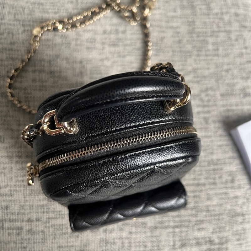 Chanel 荔枝黑金小書包-31