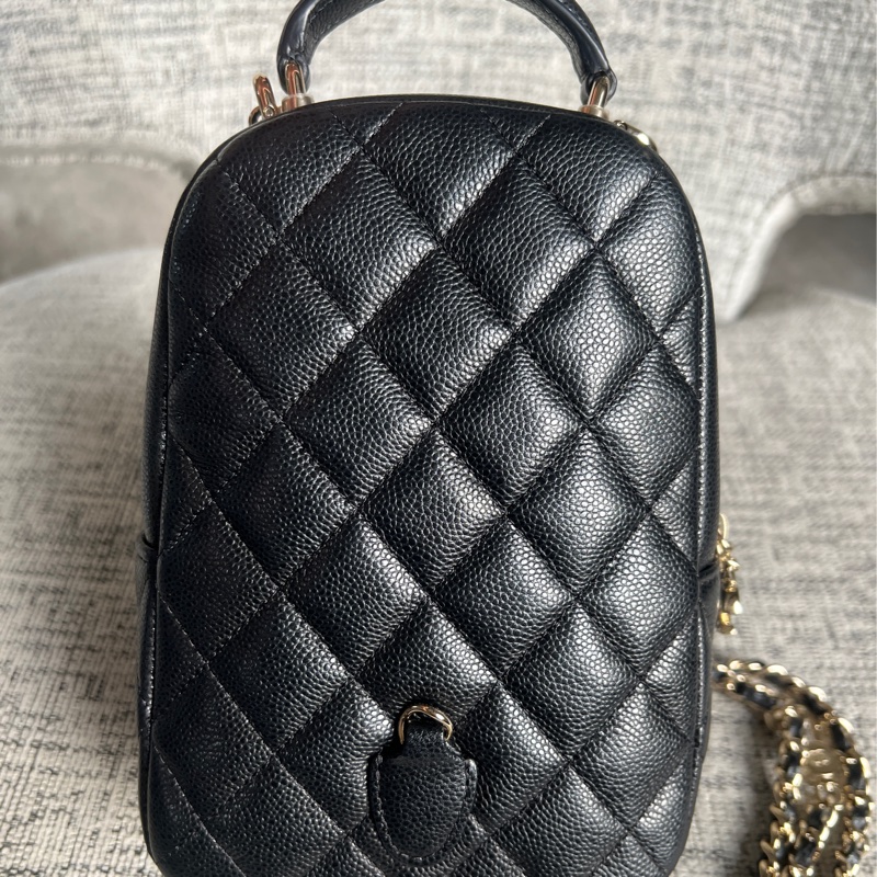 Chanel 荔枝黑金小書包-38