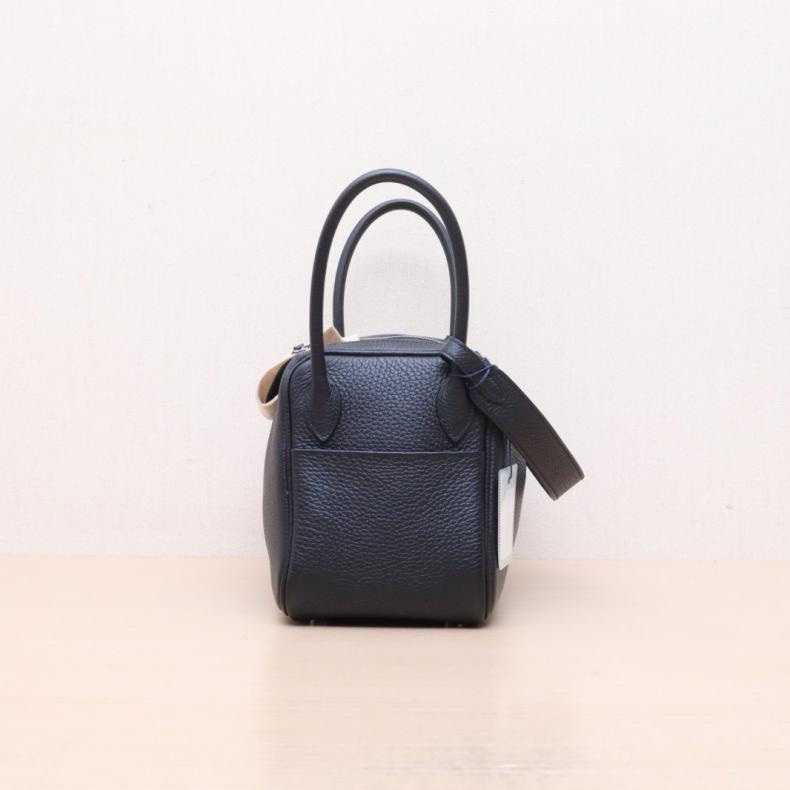 HERMES(愛馬仕) Lindy 26 89黑色 TC皮 B刻 銀扣-1