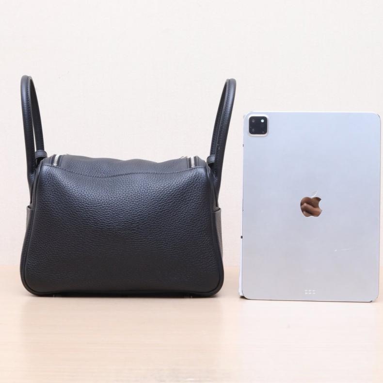 HERMES(愛馬仕) Lindy 26 89黑色 TC皮 B刻 銀扣-2
