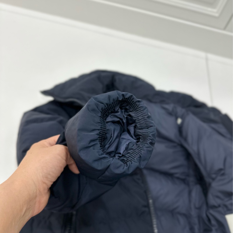 MONCLER 藏藍色 立領 夾克 輕羽絨 長版羽絨外套 羽絨外套 防風外套 外套-6