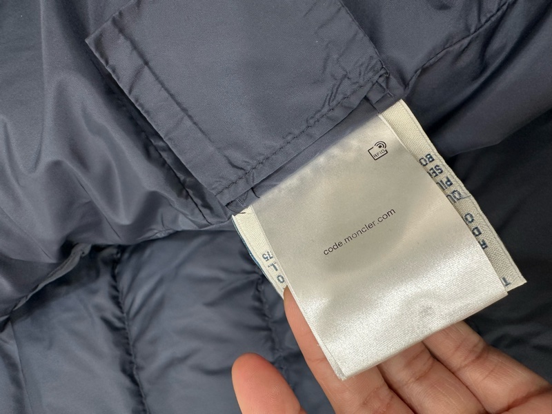MONCLER 藏藍色 立領 夾克 輕羽絨 長版羽絨外套 羽絨外套 防風外套 外套-14