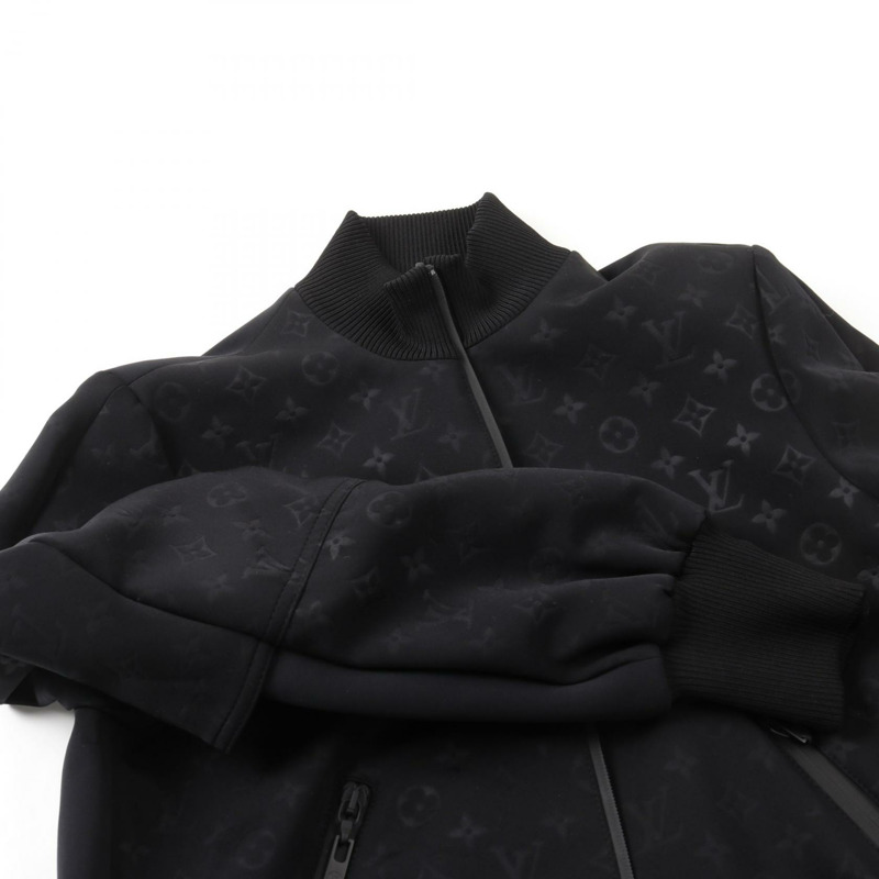 LOUIS VUITTON 字母壓紋外套 RW221FMJA26D97 尼龍 黑色 二手 女款 34-7