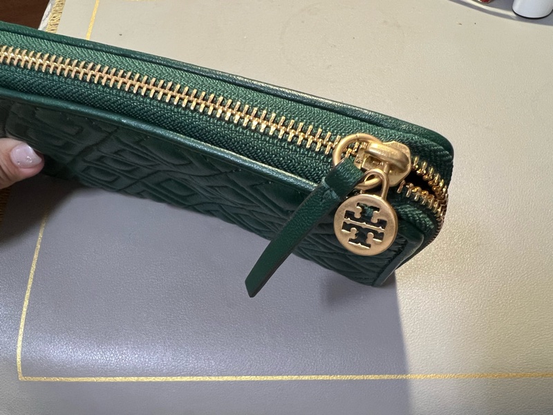 ToryBurch小羊皮菱格紋長夾-5