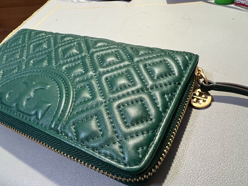 ToryBurch小羊皮菱格紋長夾-9